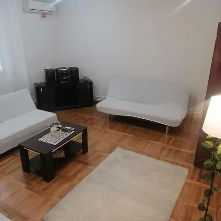 Obilicev Venac 6 Apartment *